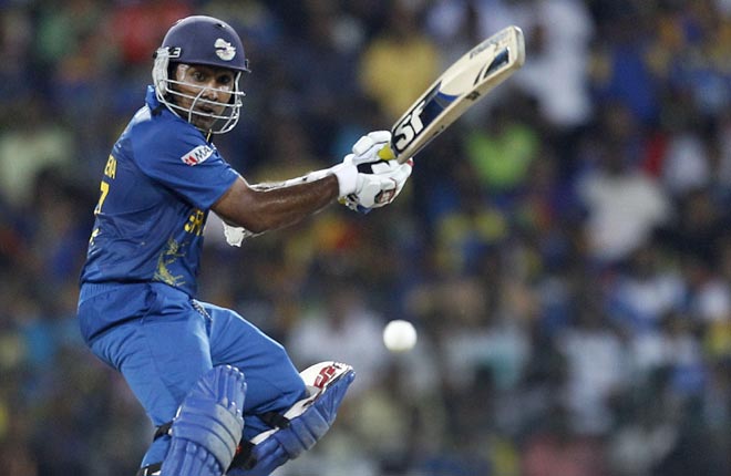 Jayawardene steps down as Sri Lanka's T20 captain