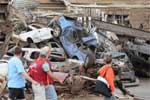 Monster tornado rips apart Oklahoma city, kills at least 91