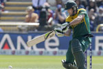 AB de Villiers expresses tampering concerns AB stoked the ball-tampering fire ahead of his team\'s semifinal match against England.