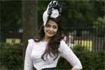 Elegant Aishwarya Rai Bachchan's royal outing Elegant Aishwarya Rai Bachchan\'s royal outing
