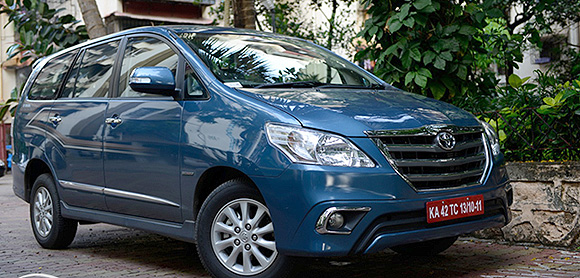 Innova Top Model Price In India