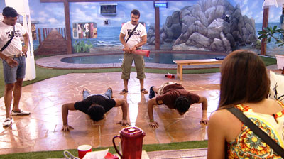 Armaan Kohli, Kunshal Tandno performing the task